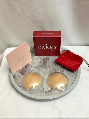 CAKES Body Sticky CAKES Reusable Silicone Nipple Covers Nude 1 Pair